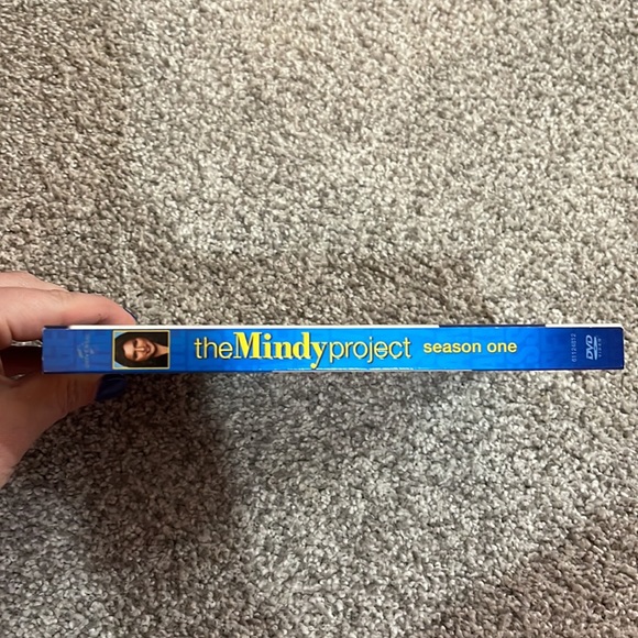 The Mindy Project, Season 1 DVD - New Condition - Picture 3 of 3